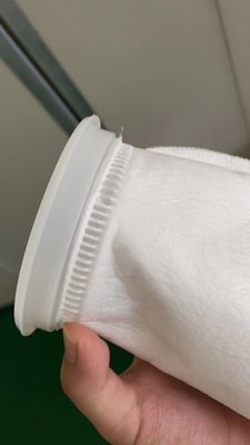 Les fabricants de sacs filtrants et de sacs en tissu vendent directement des sacs filtrants avec des composants de base PLC