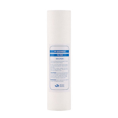 Cartouche de filtrage soufflé à foudre en PP de 10 pouces pour les impuretés de filtrage industrielles de 5 microns