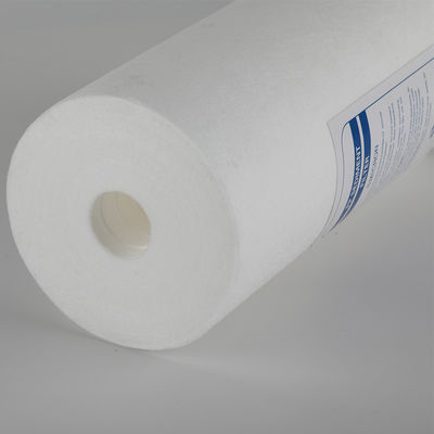 Cartouche de filtre à eau en polypropylène plissé de 10 pouces idéale pour la filtration domestique