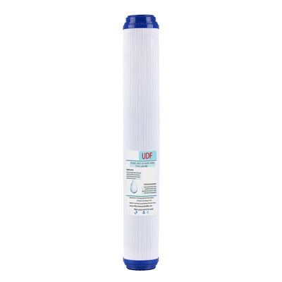 Cartouche de filtre au charbon actif granulaire UDF produit de l'eau douce et élimine les odeurs